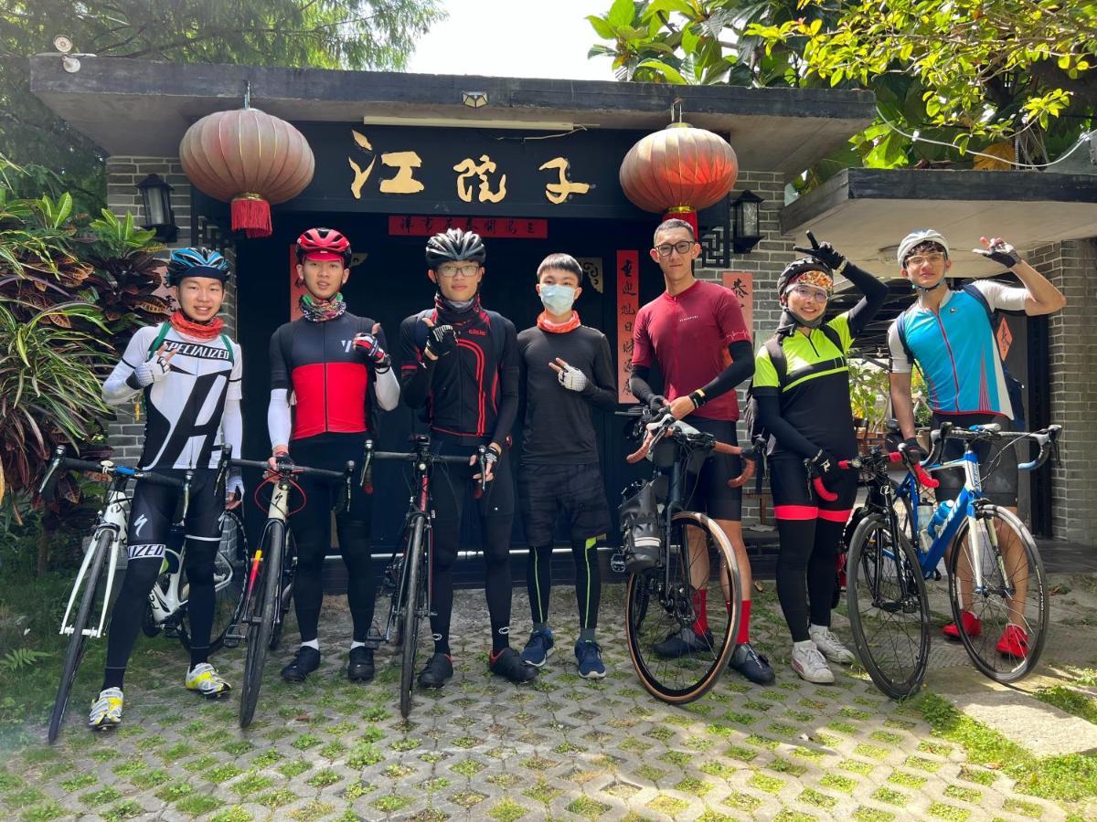 Jiang'S B&B 江院子庭園民宿 Ji'an Eksteriør bilde